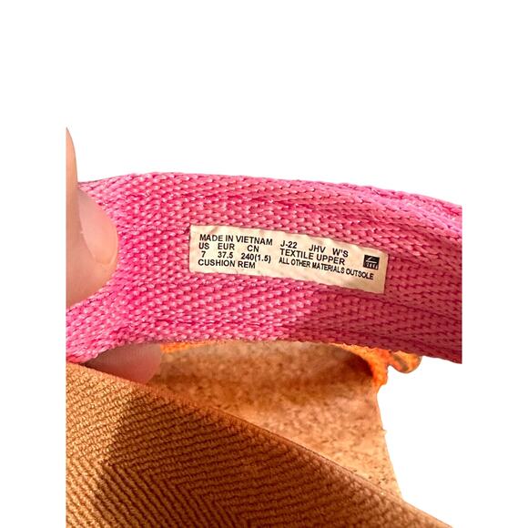 NWOT Reef Cushion Rem Sandals Size 7 - Picture 5 of 6